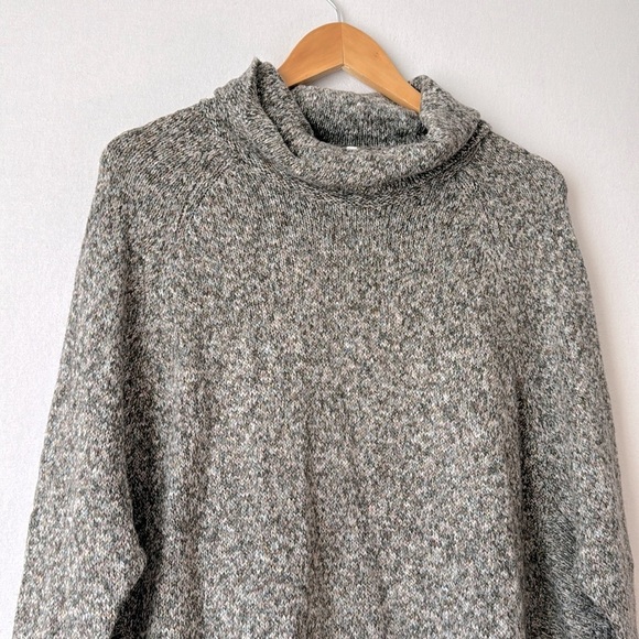 Stitchfix Poncho Sweater NWT Leo & Nicole Womens XS Grey Soft Cozy Knit Pullover - Picture 4 of 15